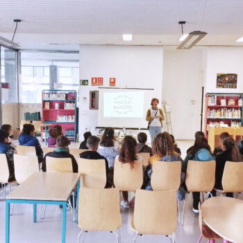 PIONERAS MALAGUEÑAS EN LAS BIBLIOTECAS DE MÁLAGA